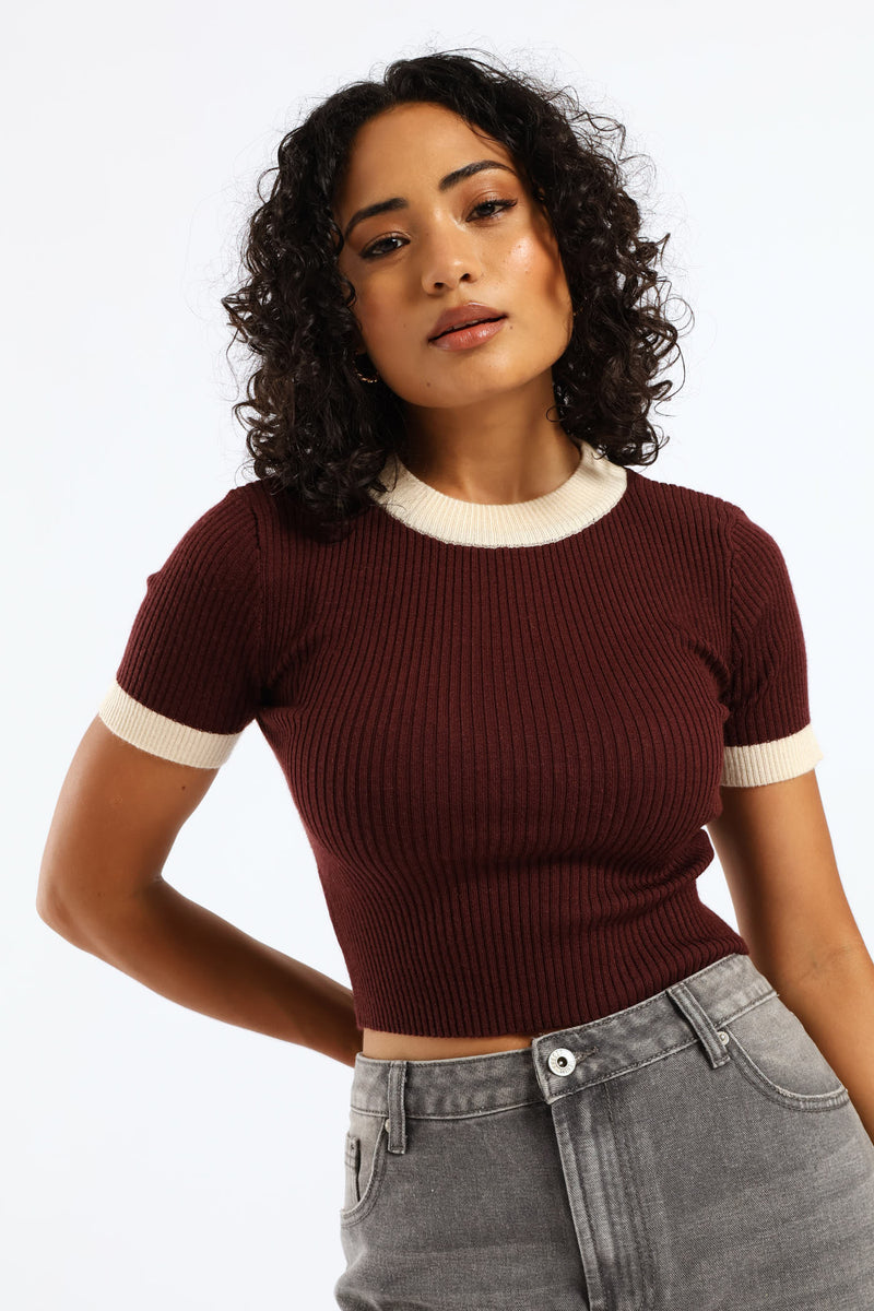Short Sleeve Cropped Sweater Top - Merlot