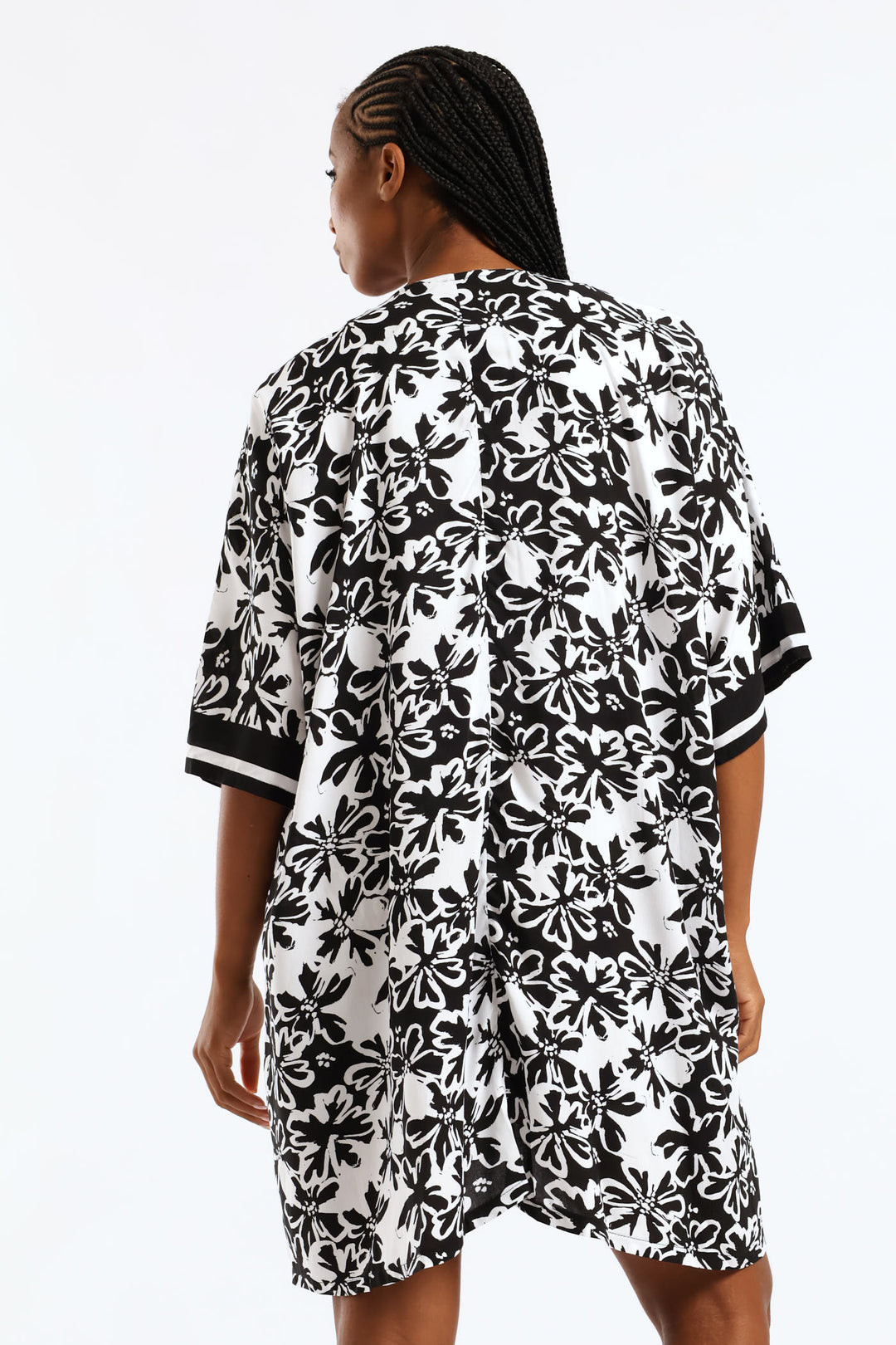3/4 Sleeve Border Print Kimono - Black/White