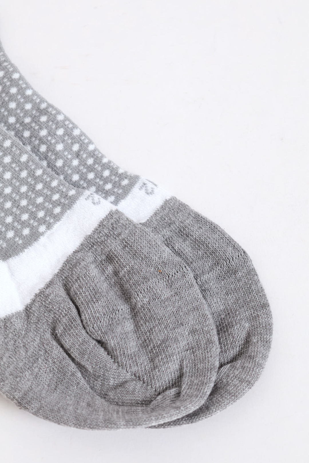 Ventilator Refresh Socks - White