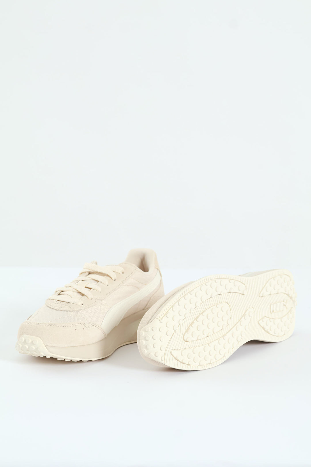 R78 Glance Sneaker - Cream