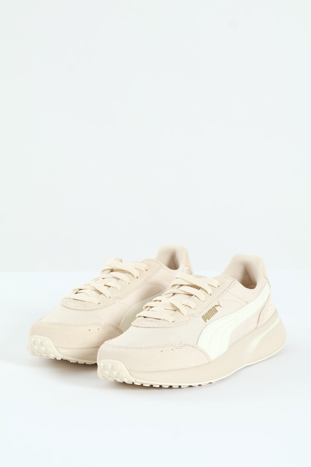 R78 Glance Sneaker - Cream