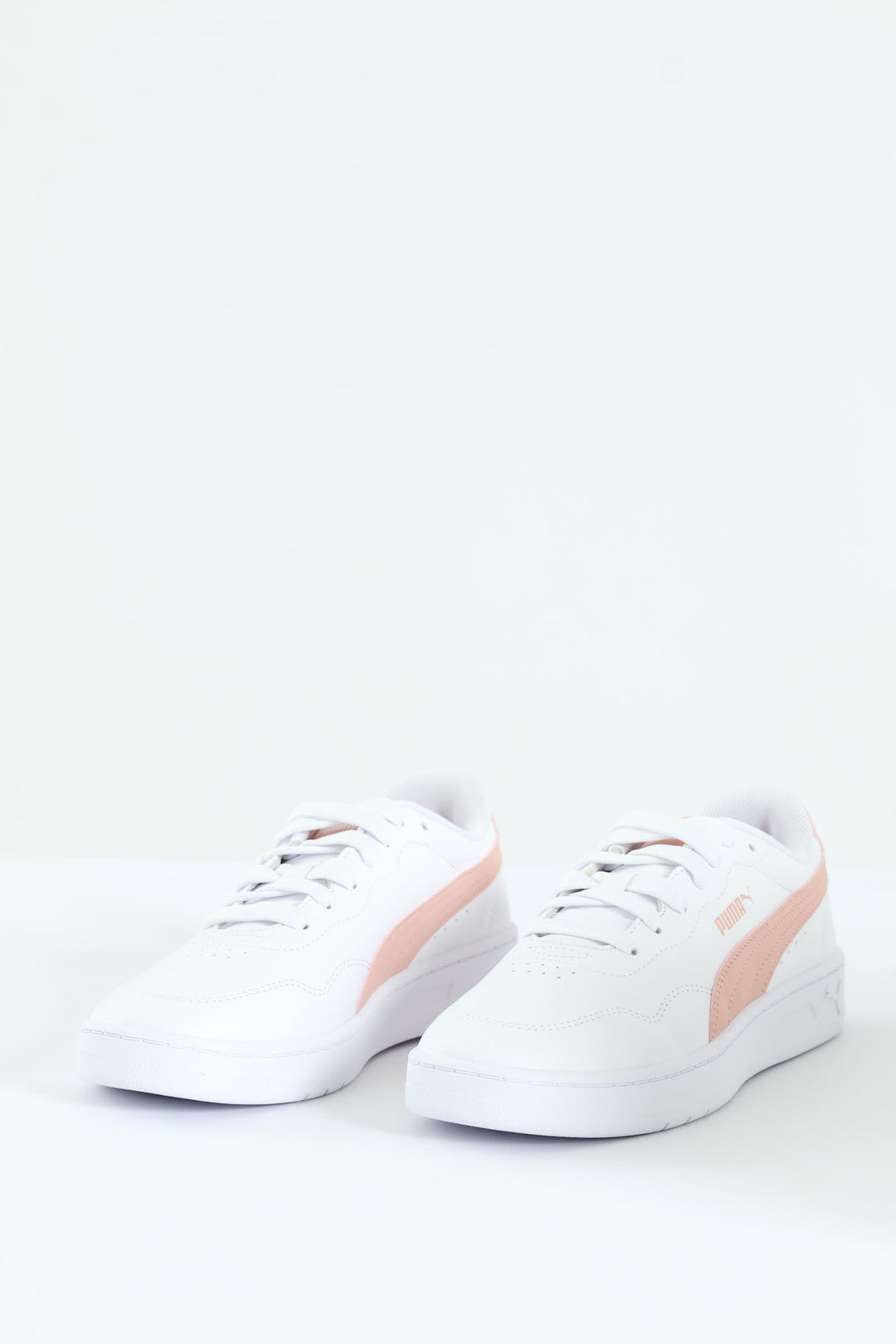 Court Lally Sneaker - White/Pink