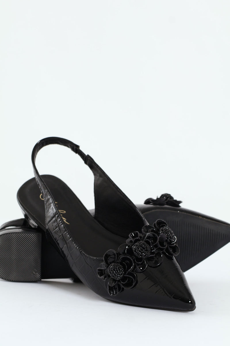 Pointy Sling Back With Flowers - Black