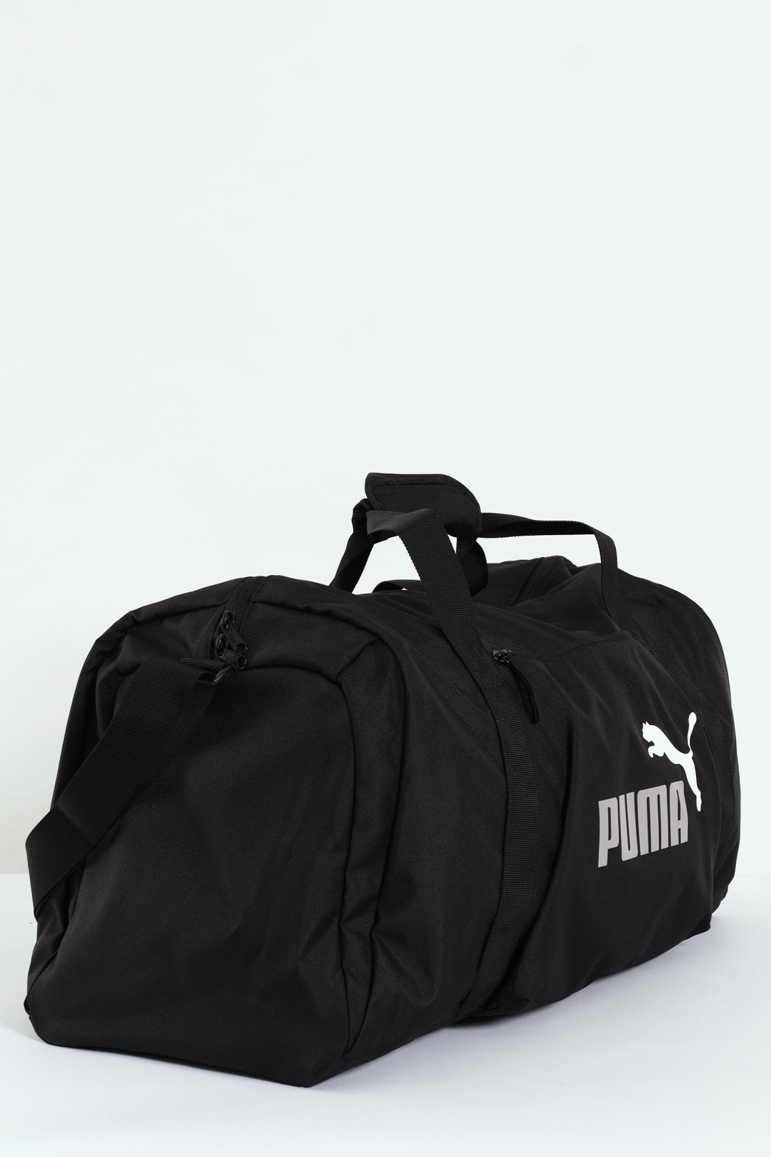 Phase Medium Sports Bag - Black