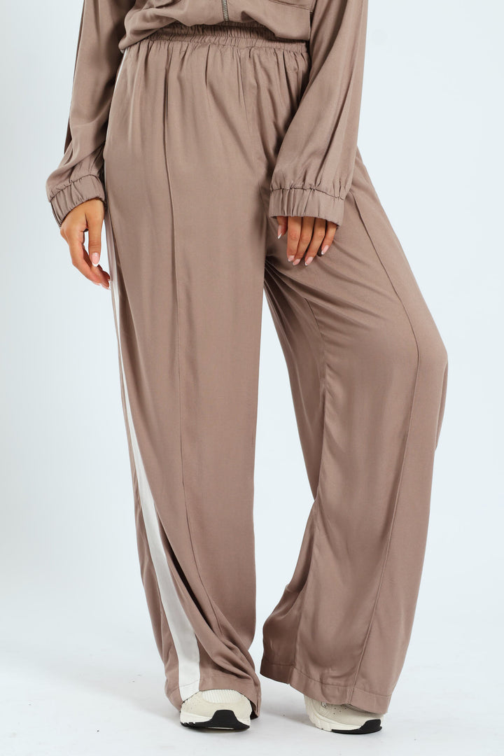 Sportstripe & Pintuck Pull-On Wideleg Pants - Taupe