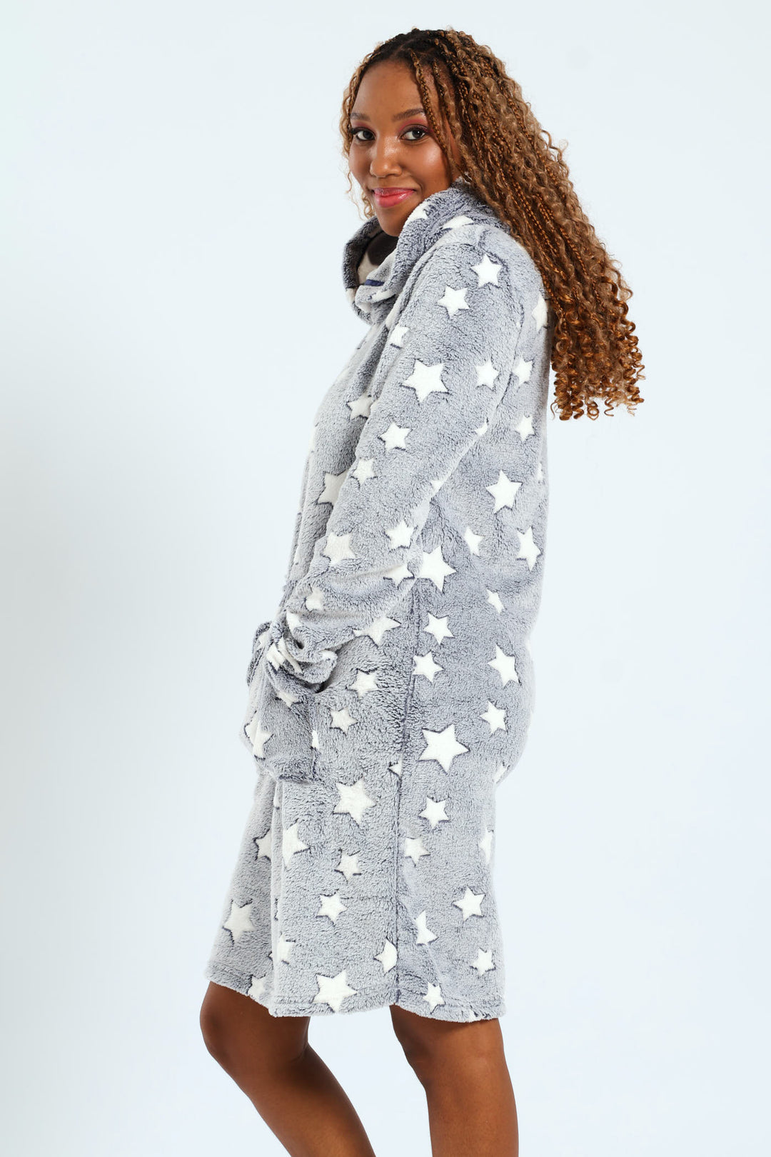 Slim Fit Stars Snuggie