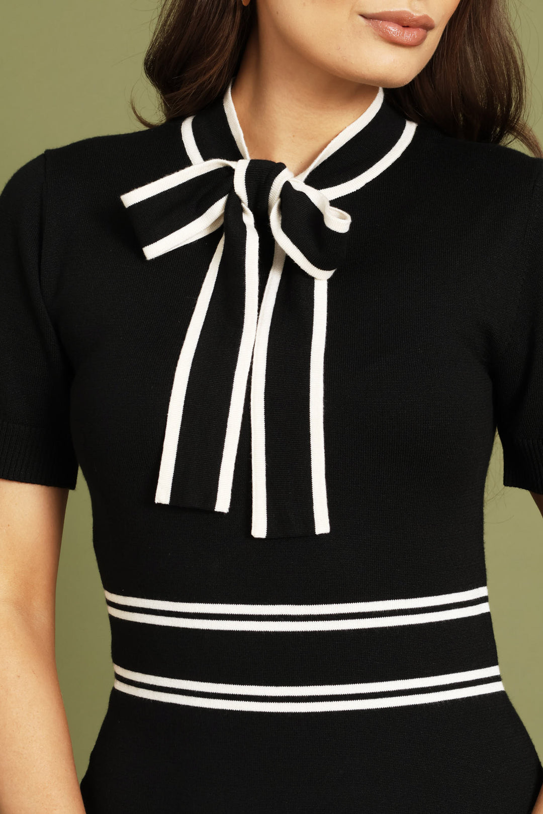 Kitty Bow Bodycon Knitwear Dress - Black/Cream
