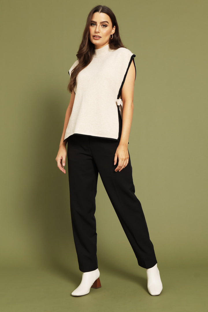 Side Tie Knitwear Vest - Cream/Black