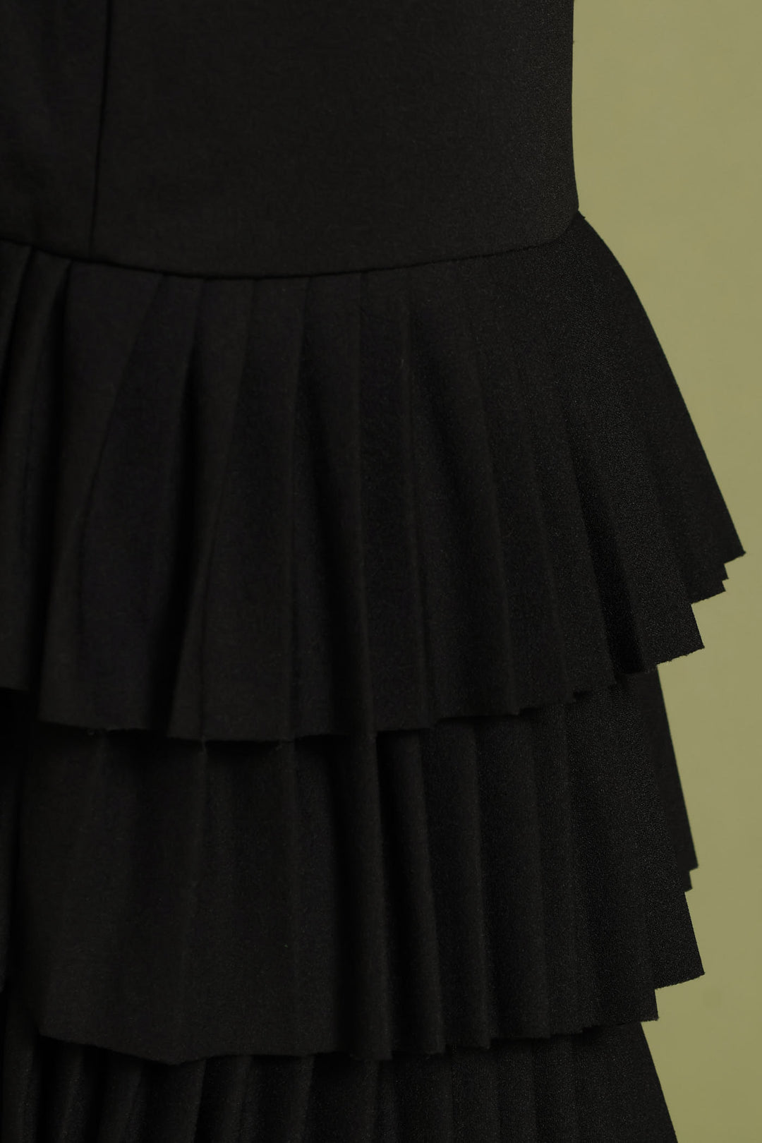 Pleated Hem Pencil Skirt - Black