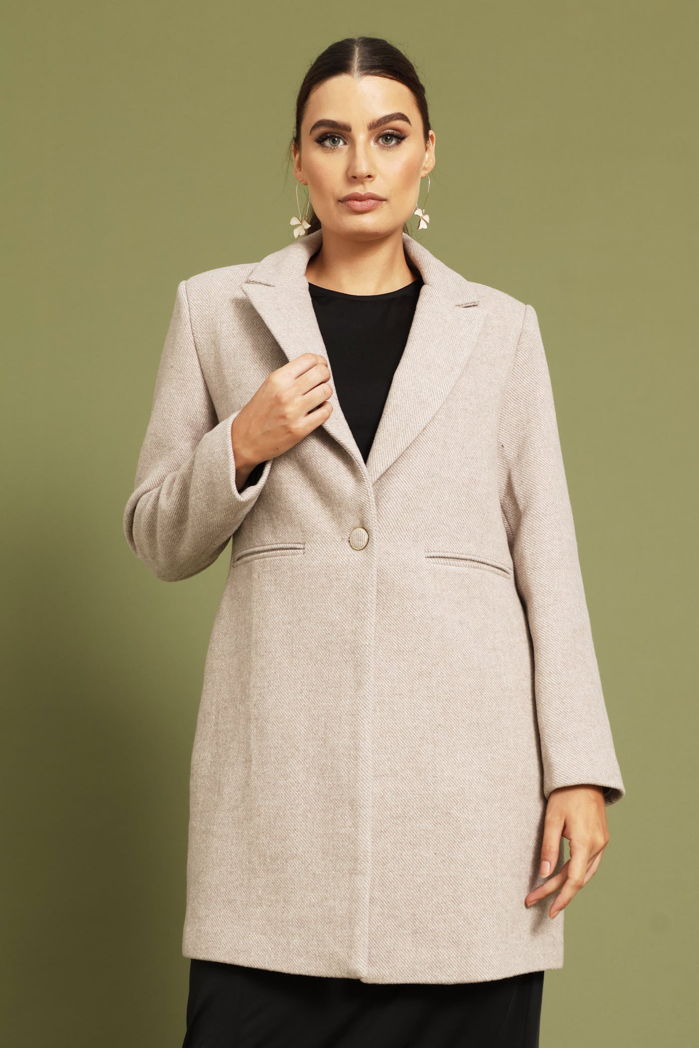 elu. エル　Ragdoll short coat / Ivory コート CODE A コート アウター wool volume short coat レディース