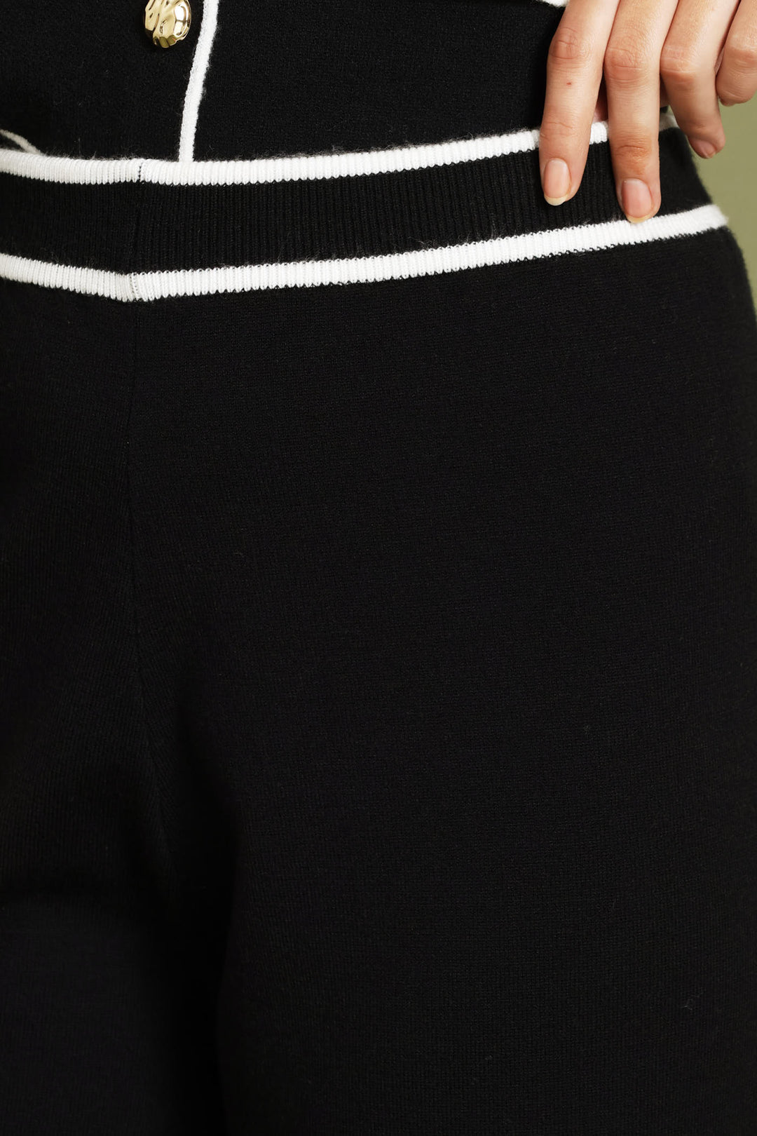 Preppy Contrast Knitwear Pant - Black/White