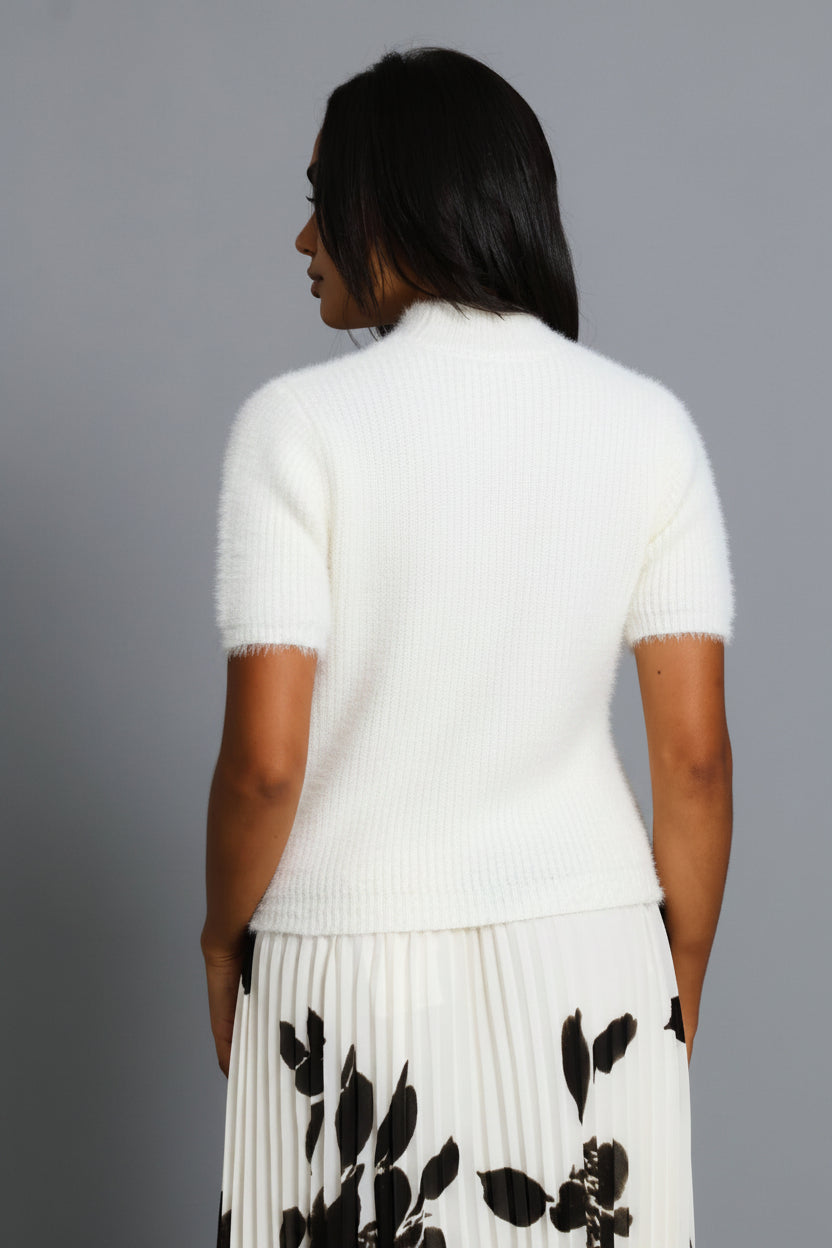 Short Sleeve Fluffy Pullover - Cream