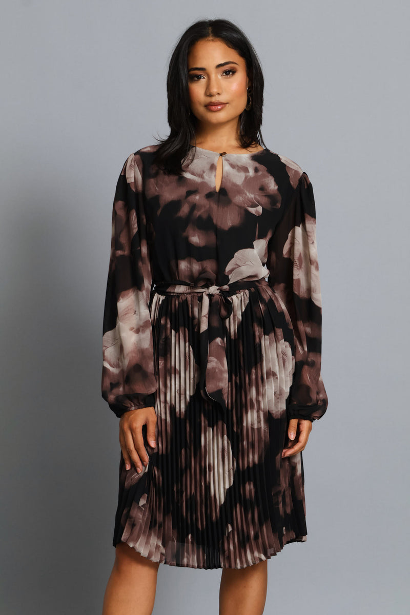 Abstract Long Sleeve Pleated Tea Dress - Brown