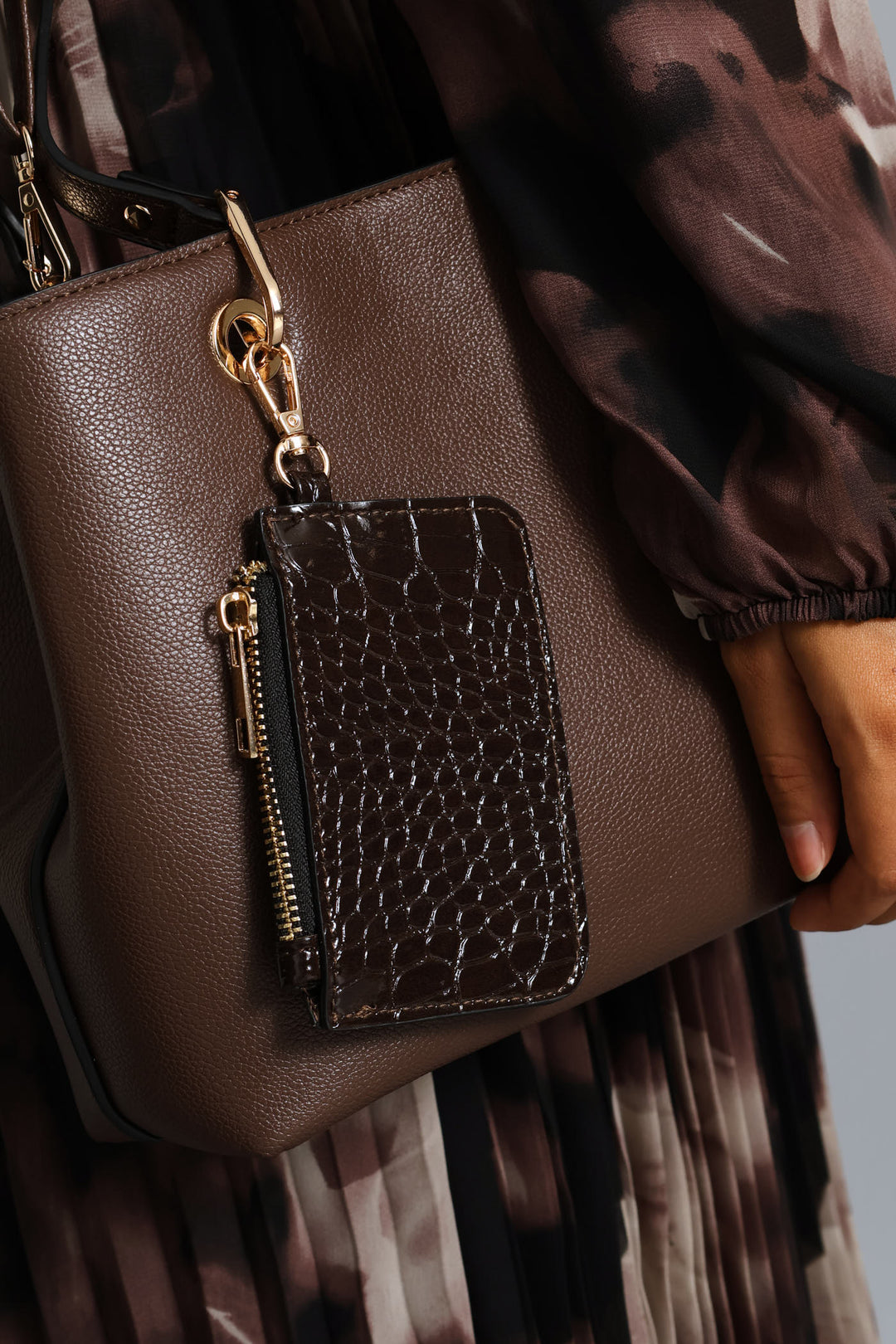Tote With Detachable Purse - Chocolate