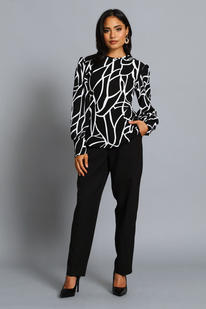 Abstract Knitwear Combo Blouse - Black/Cream