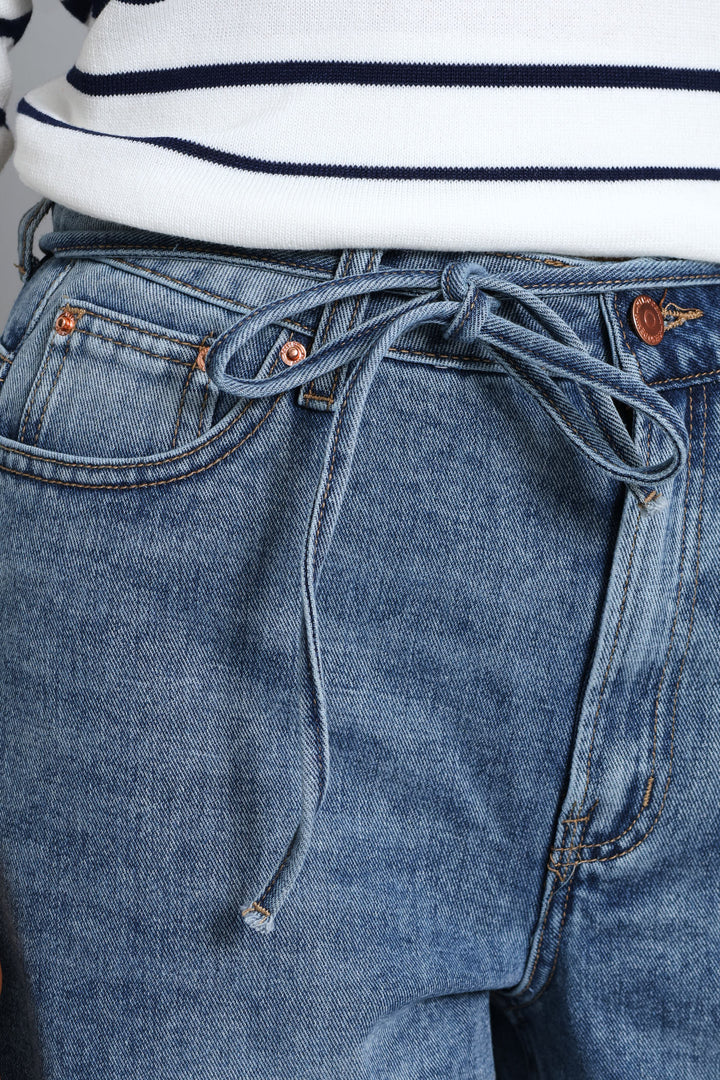 Self Belt Barrel Jean - Mid Wash