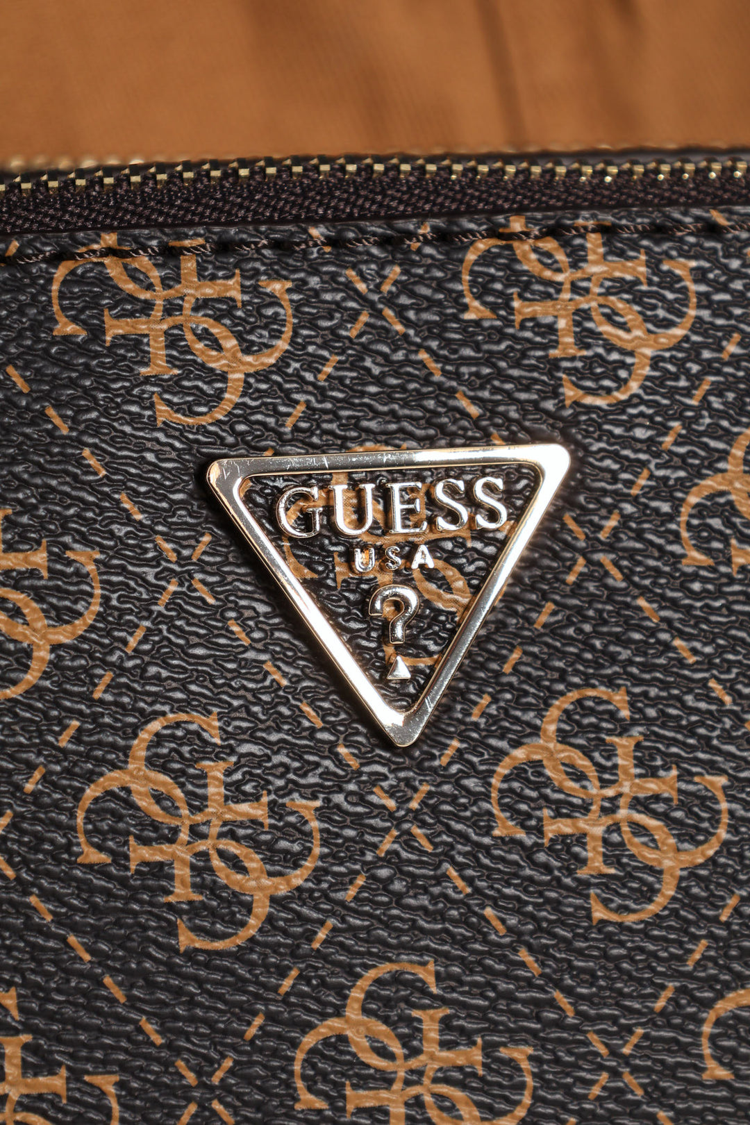 Latona 11 Camera Crossbody - Brown