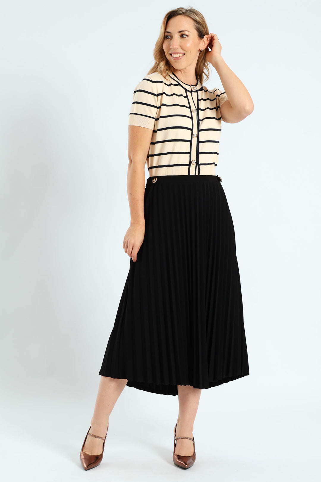 Tab Detail Pleated Midi Skirt - Black