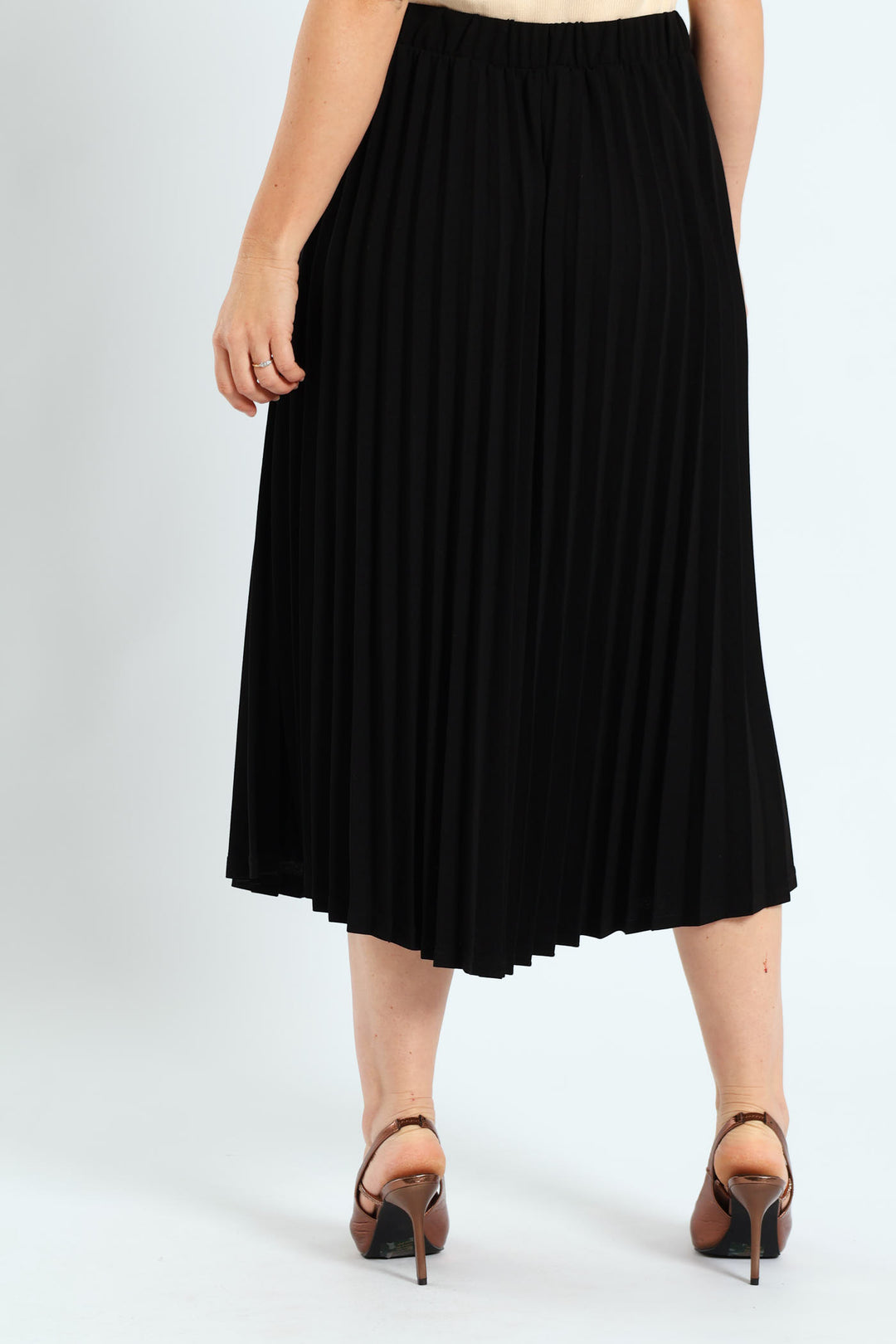 Tab Detail Pleated Midi Skirt - Black