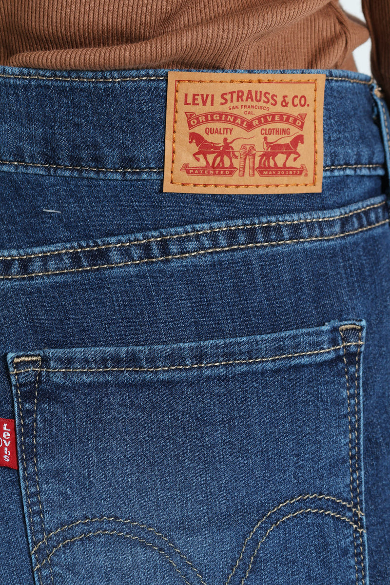 Curvy Super Skinny Jean - Med Wash