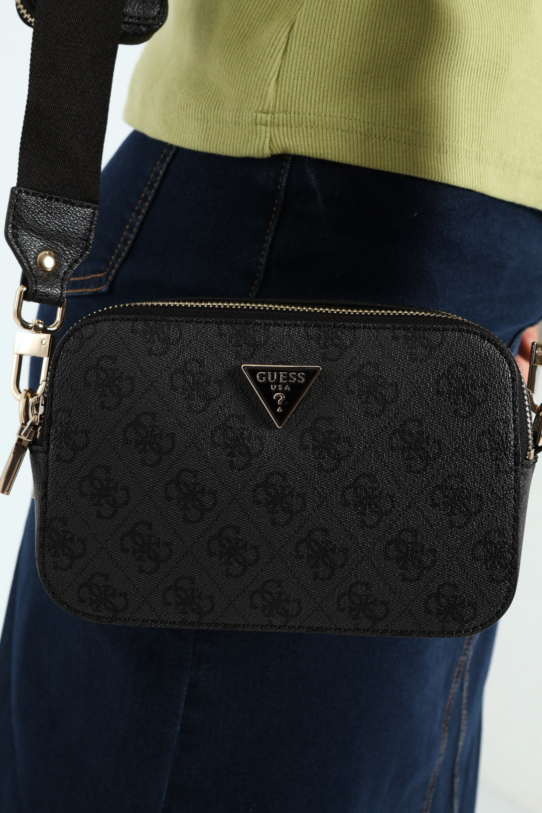 Latona 11 Camera Crossbody - Charcoal