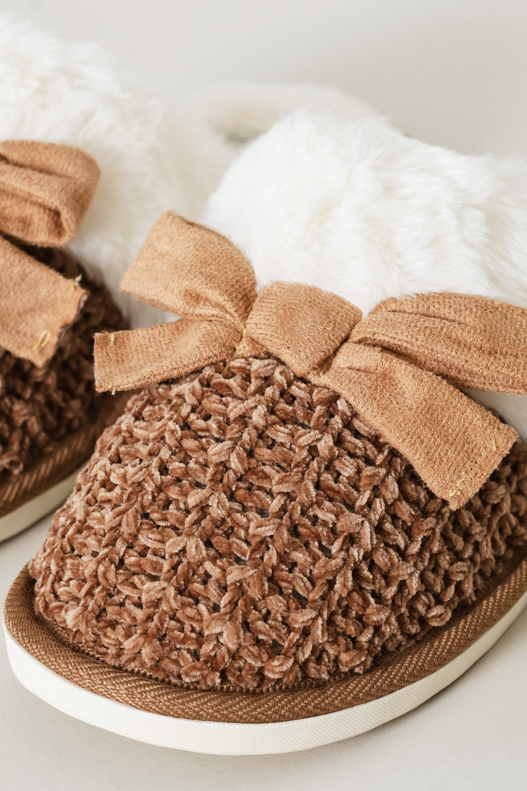 Fur & Bow Detail Chenille Closed Toe Slipper - Taupe