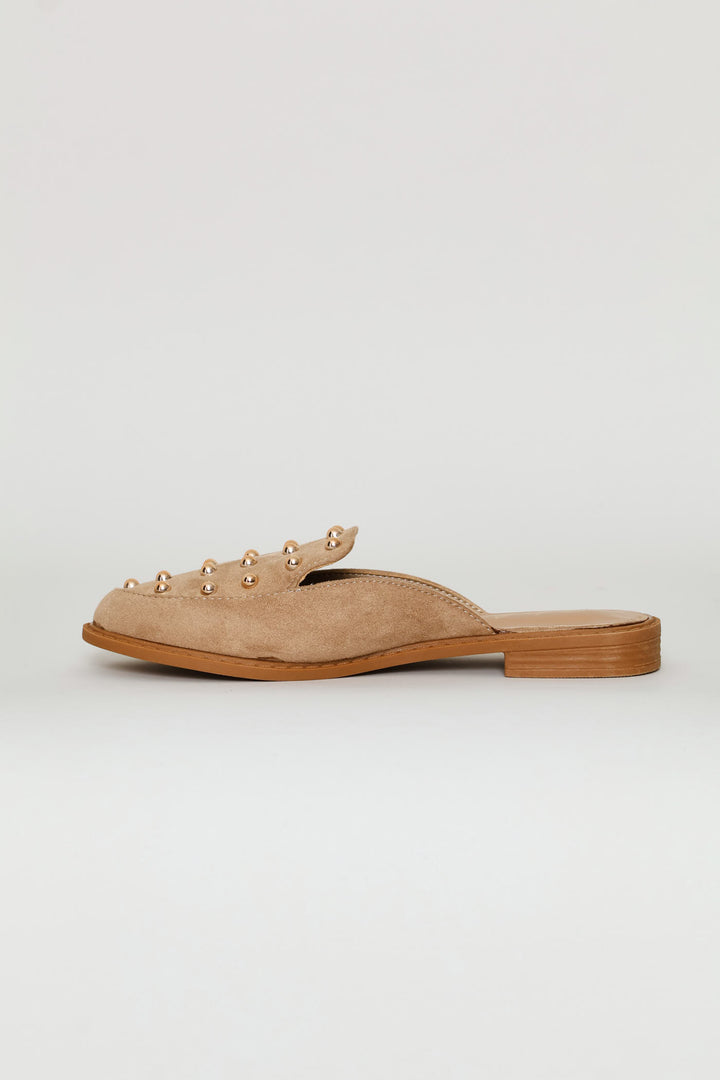 Studded Push-In Slip On - Natural
