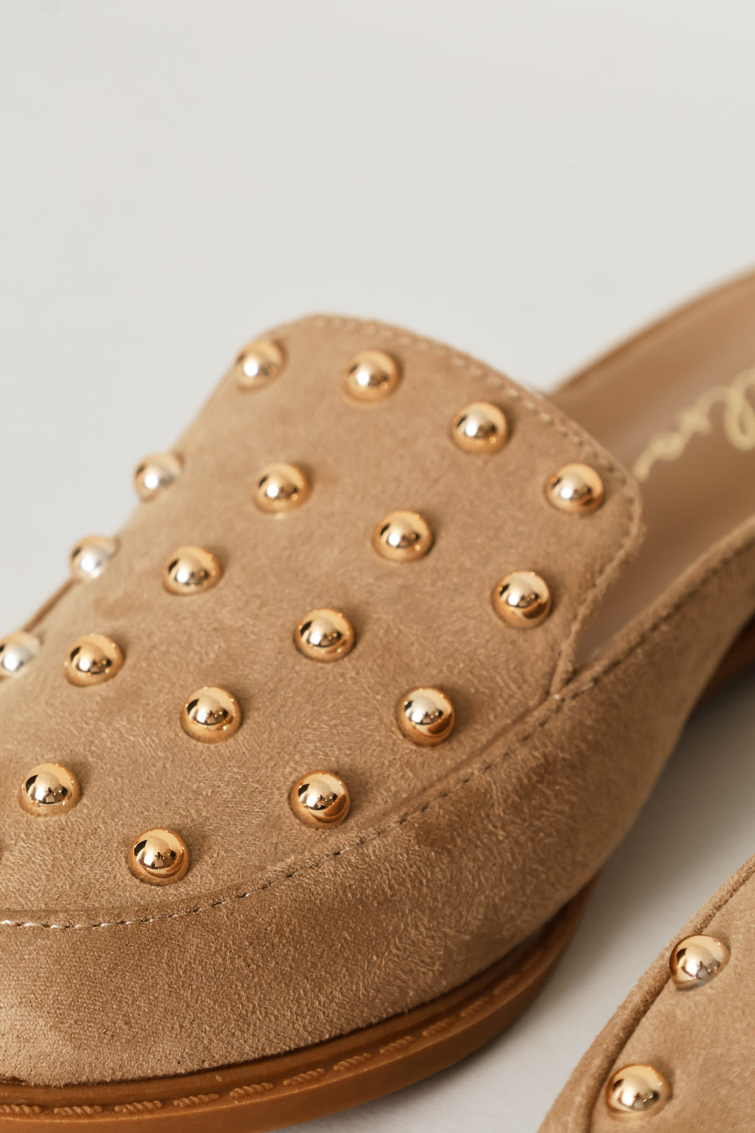 Studded Push-In Slip On - Natural