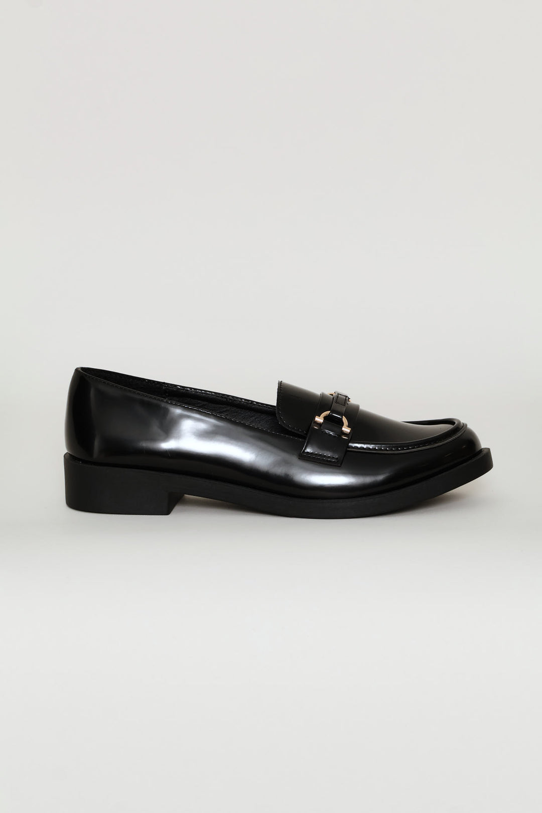 Gold Trim Detail Smart Loafer - Black
