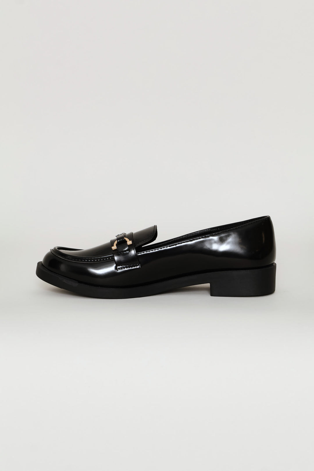 Gold Trim Detail Smart Loafer - Black