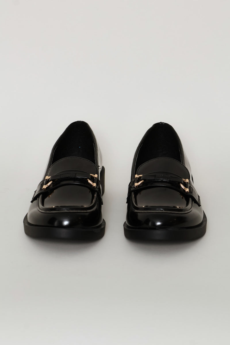 Gold Trim Detail Smart Loafer - Black