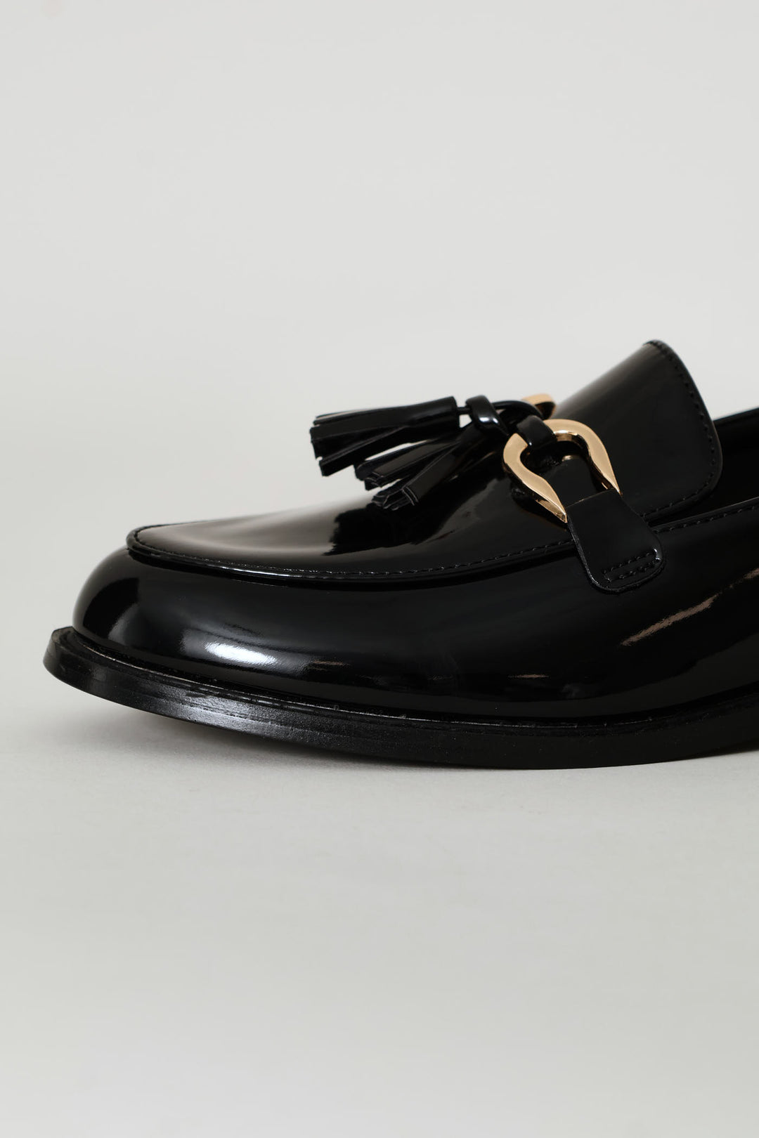Trim And Tassle Detail Loafer - Black