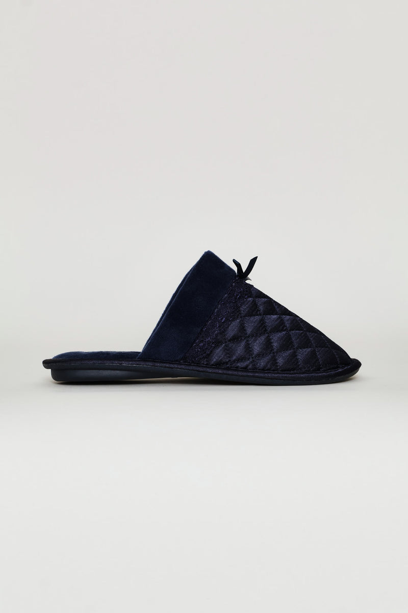 Quilted Closed Toe Slipper With Bow - Navy