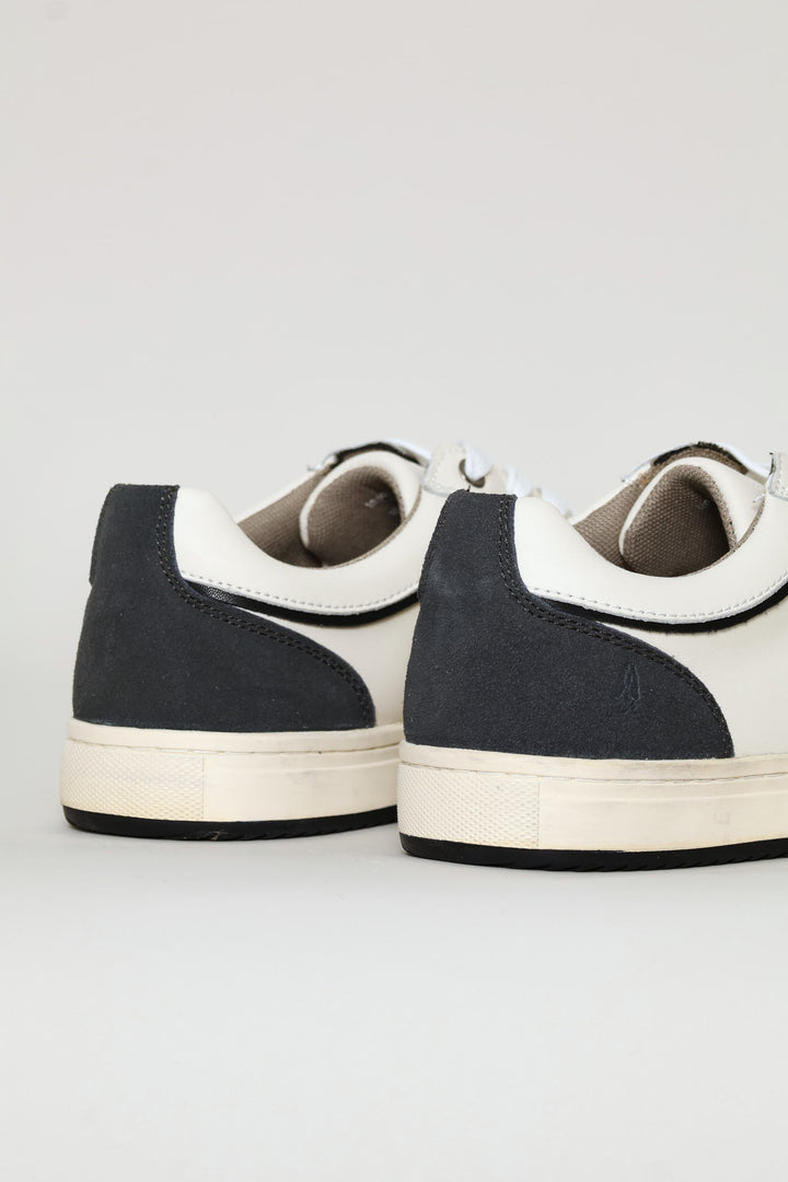 Clan Lace Up Court Sneaker - White