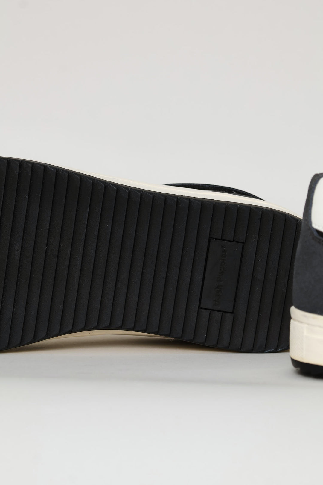 Clan Lace Up Court Sneaker - White