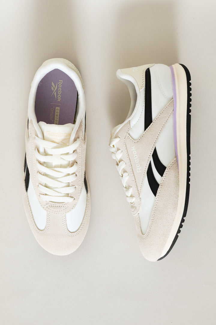 World 70 Sneaker - White