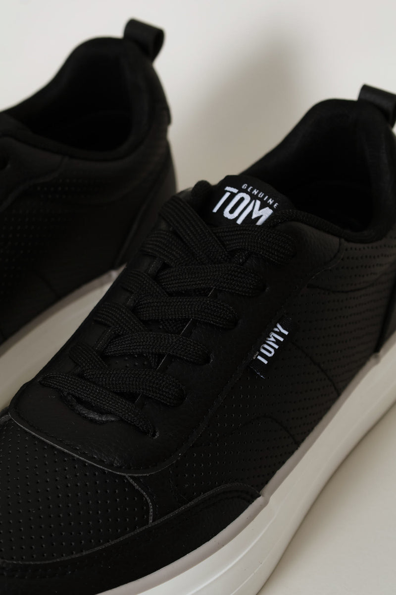 Madelyn Sneaker - Black