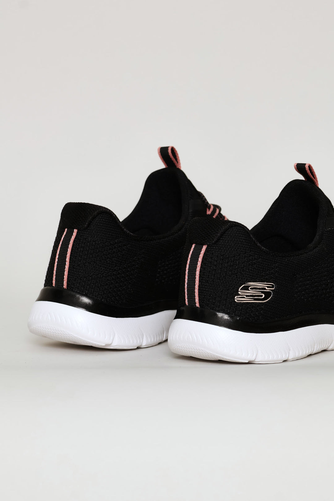 Summits Soft Breeze Sneaker - Black
