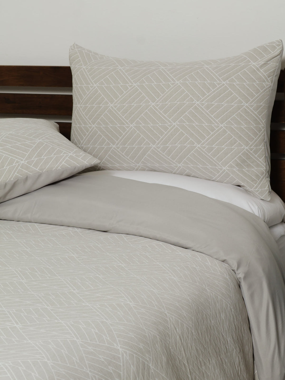 Quilted Jacquard Duvet - Grey