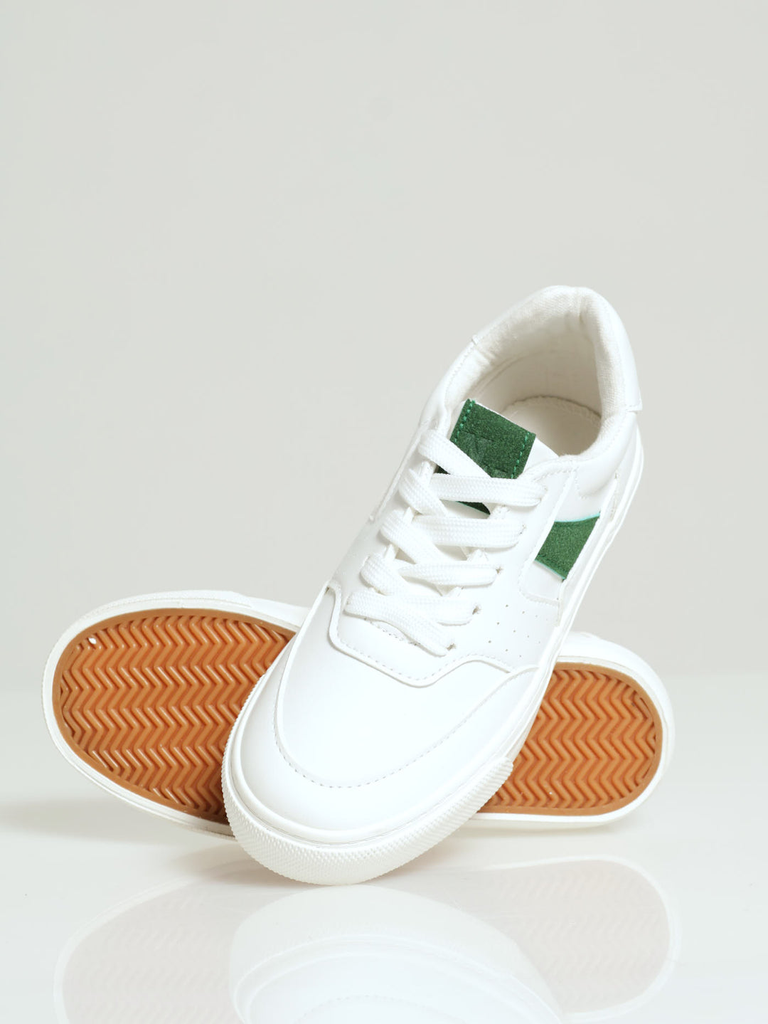 Boys Vulcro Sneaker - White
