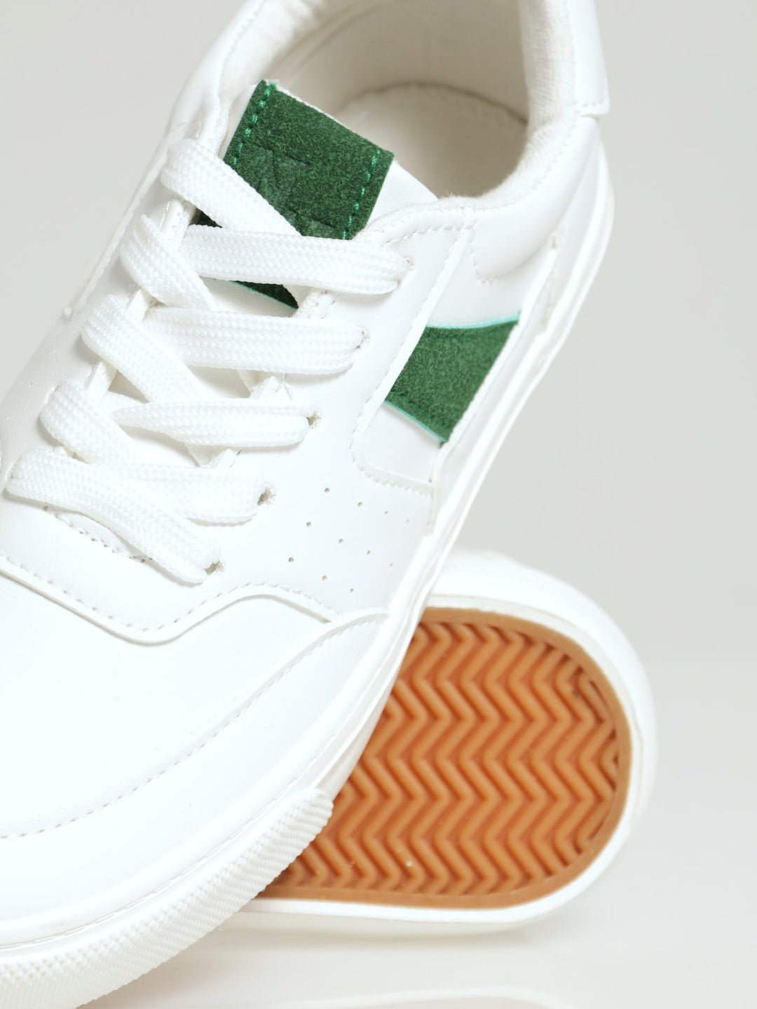 Boys Vulcro Sneaker - White