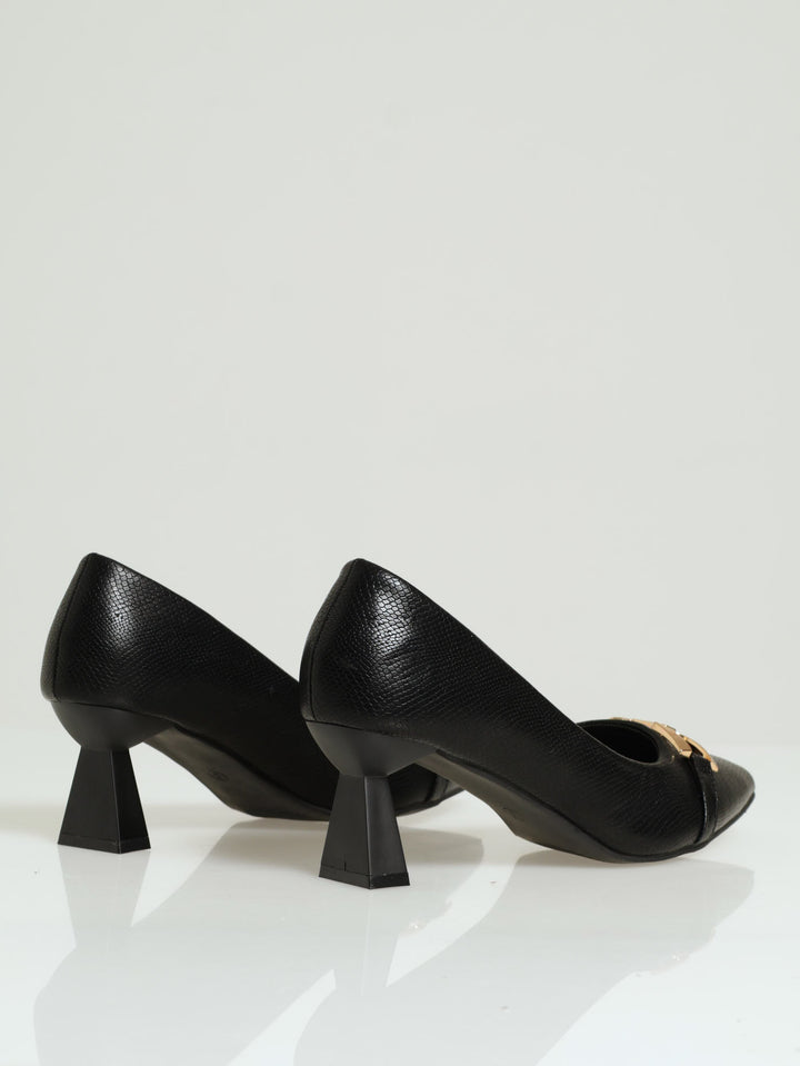 Tapered Court Heel With Metal Trim - Black