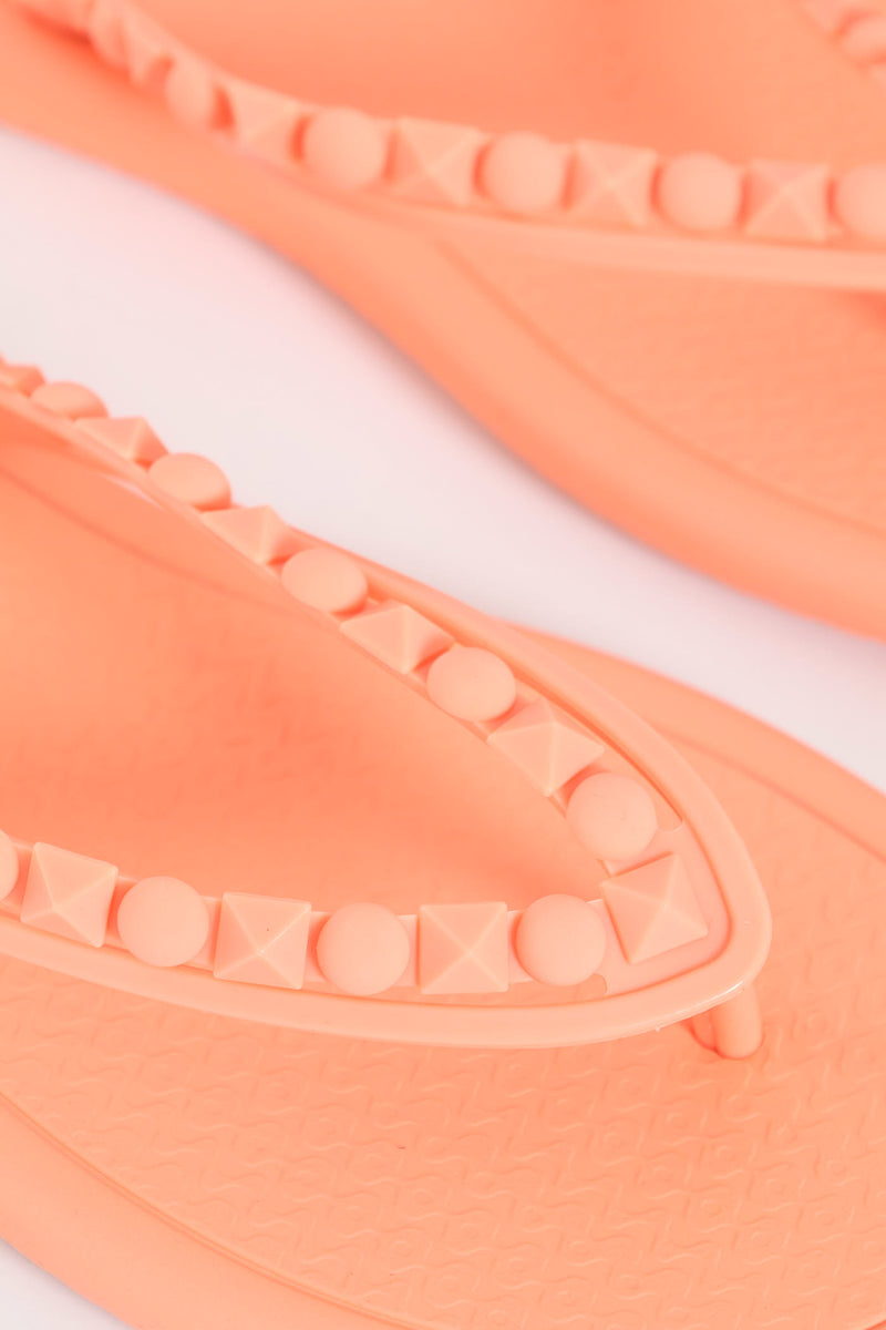 Shakira Meu Sol Thong Sandal - Peach