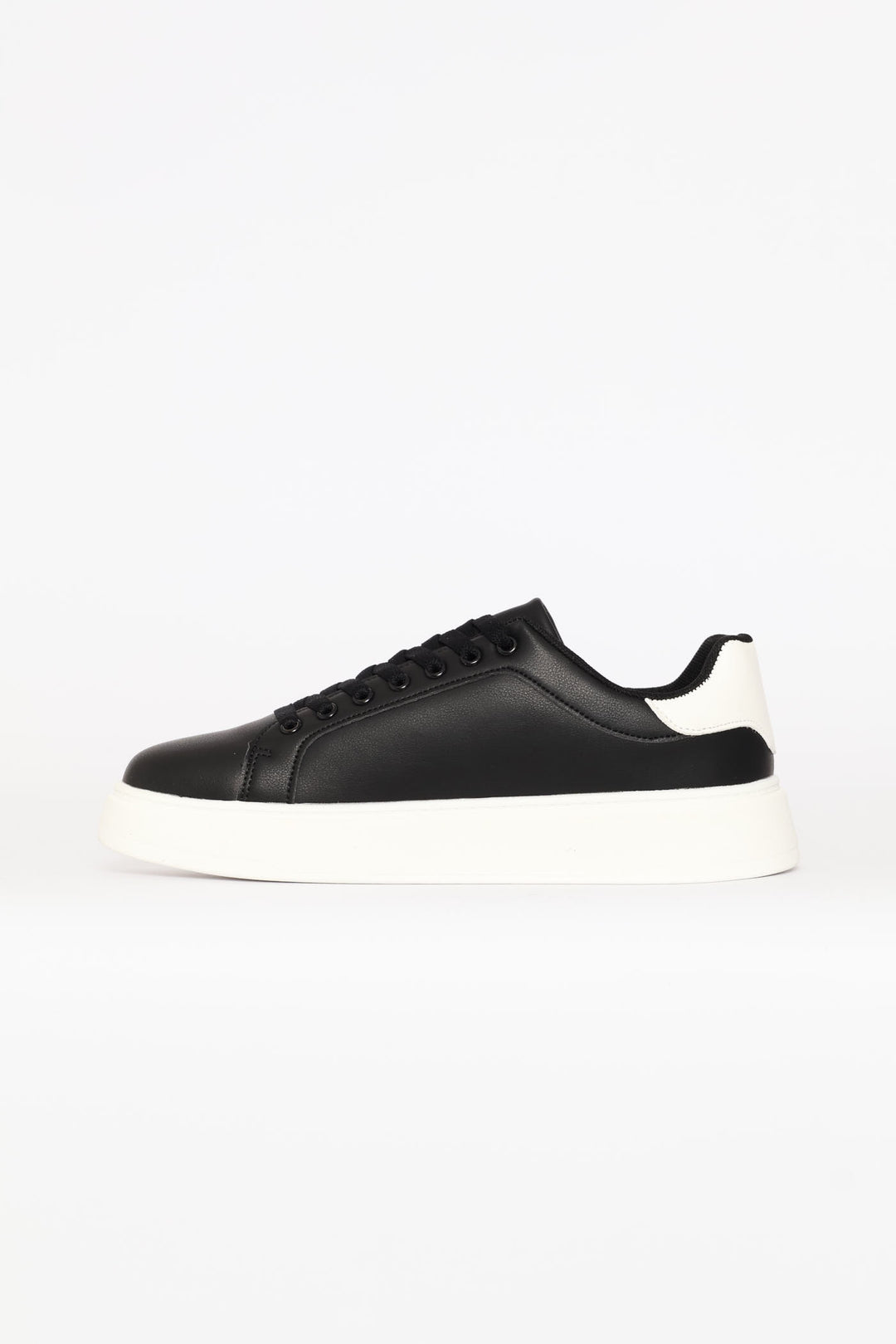 Basic Lace Up Sneaker - Black