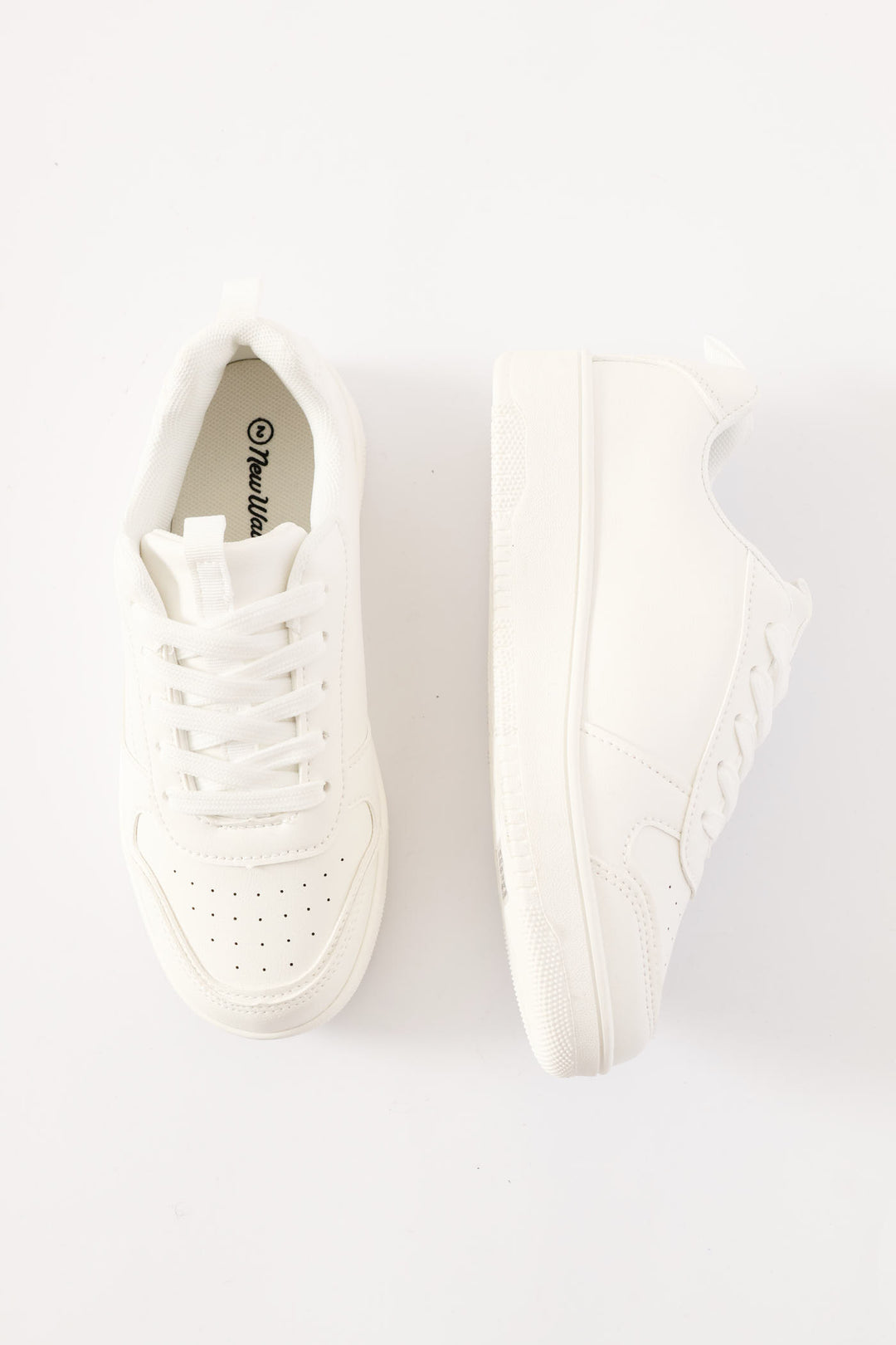 Girls Basic Court Sneaker - White