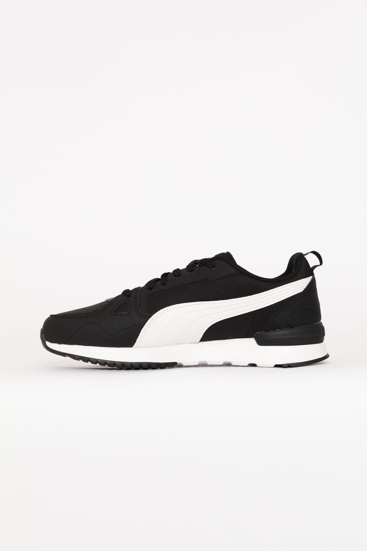 R78 Cyclone Retro Trainer - Black