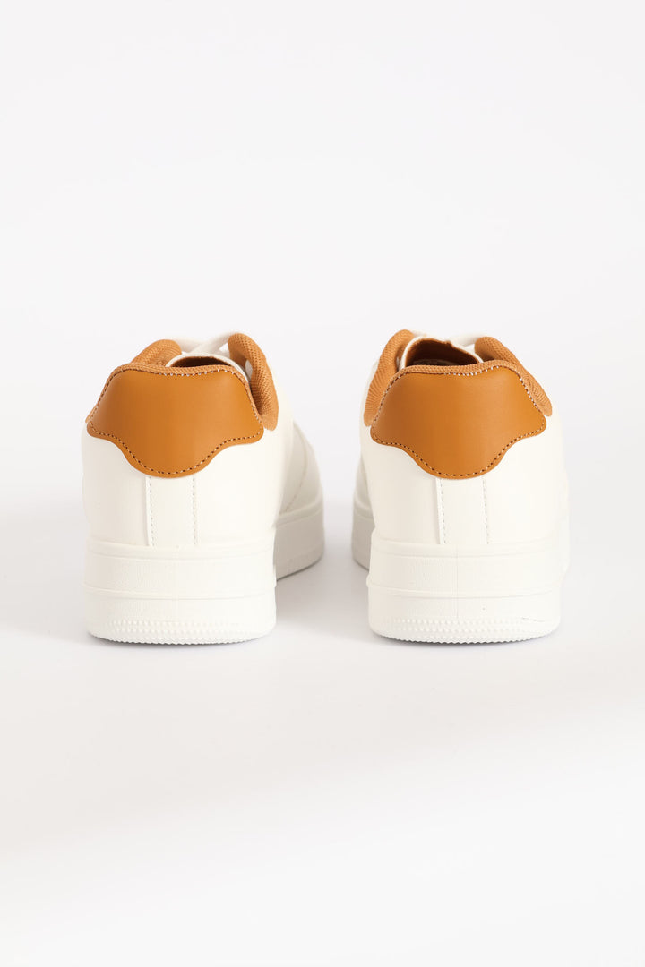 Quest Lace Up Sneaker - White