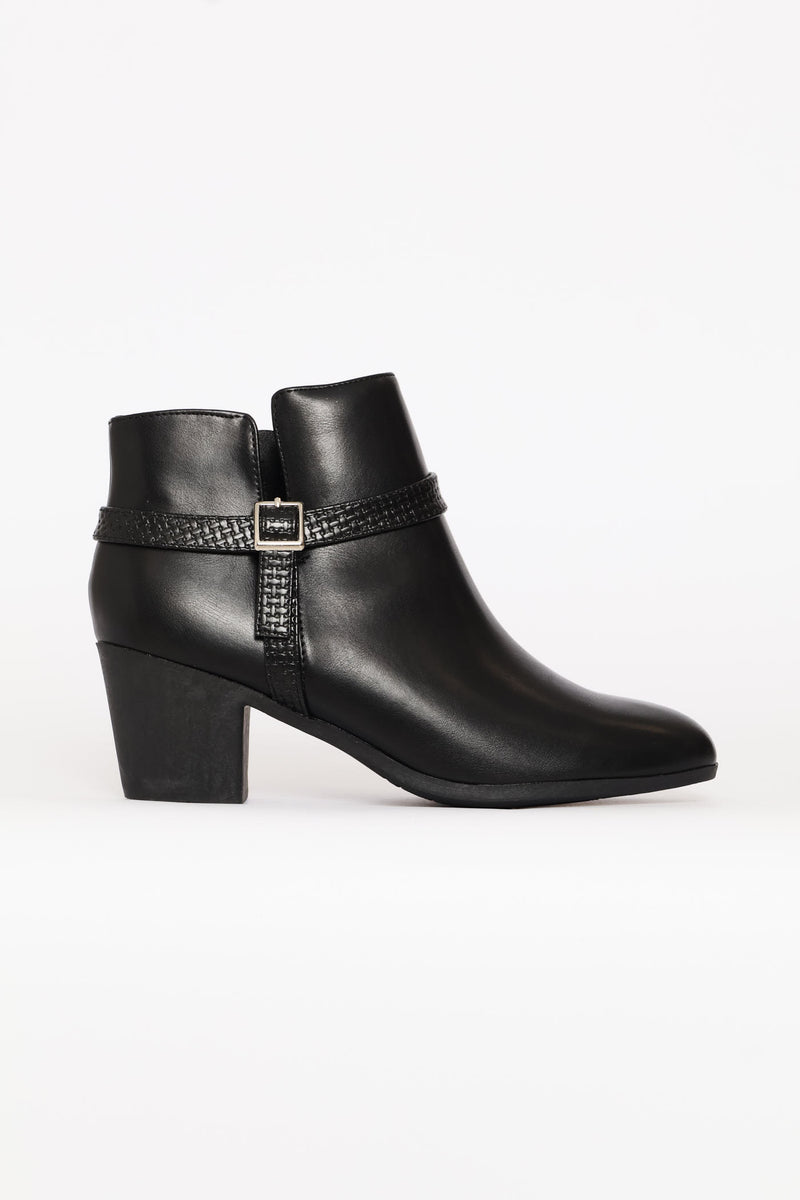 Belt Detail Western Ankle Boot - Black
