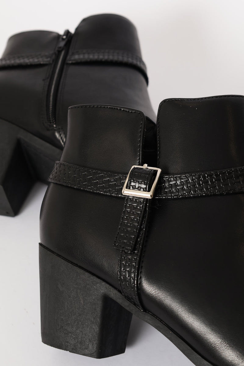 Belt Detail Western Ankle Boot - Black