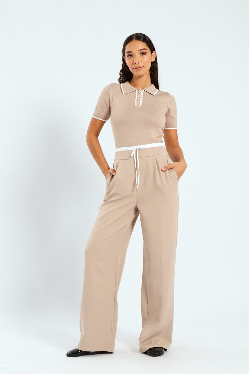 Short Sleeve Golfer With Contrast Detail - Stone